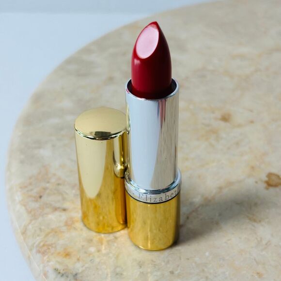 Elizabeth Arden Other - Elizabeth Arden #2 RED DOOR RED Beautiful Color Moisturizing Lipstick